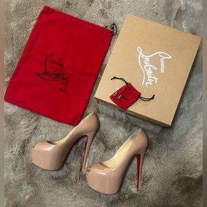 Christian Louboutin Highness 160 Patent Leather Peep Toe Heels